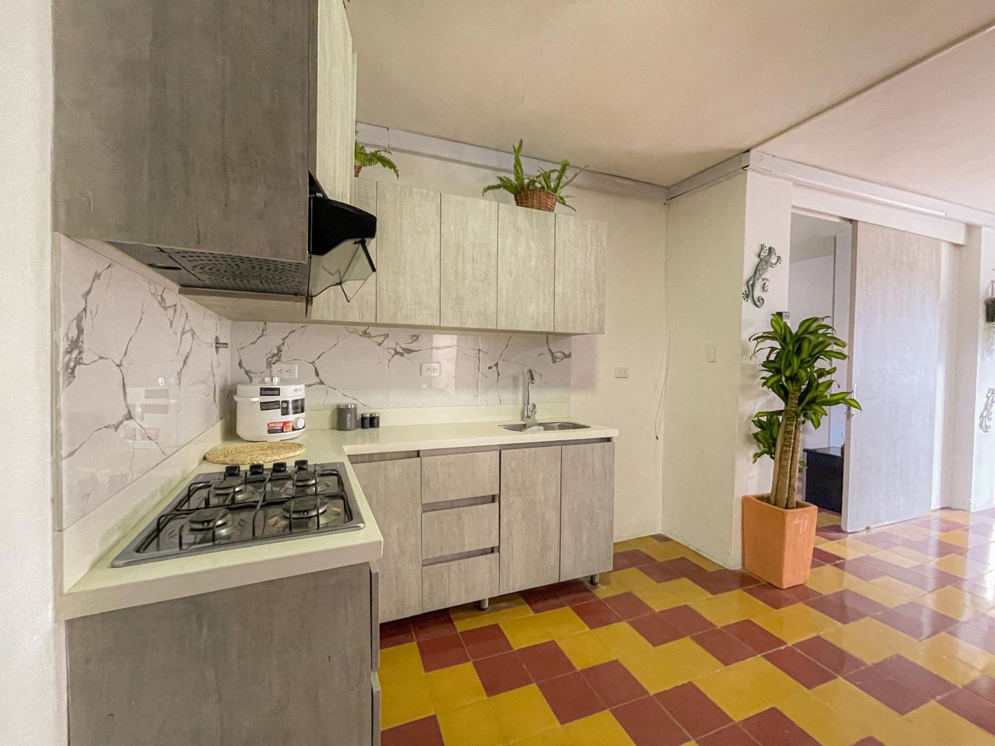 Casa Encanto, Apartamento - Habitaciones, Laureles-America メデジン エクステリア 写真